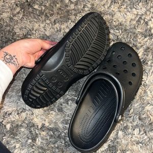 Men’s Black CROCS
